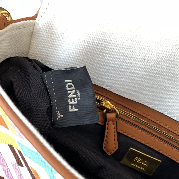 スーパーコピーブランドバッグ素材ディテール